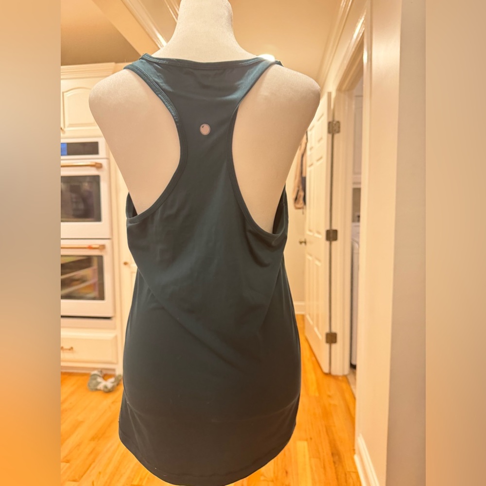 Yogalicious Dark Green Razor Back Workout Top - Picture 7 of 9